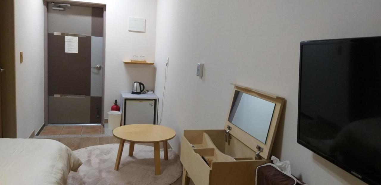 Moon Forest Guesthouse 济州市 外观 照片