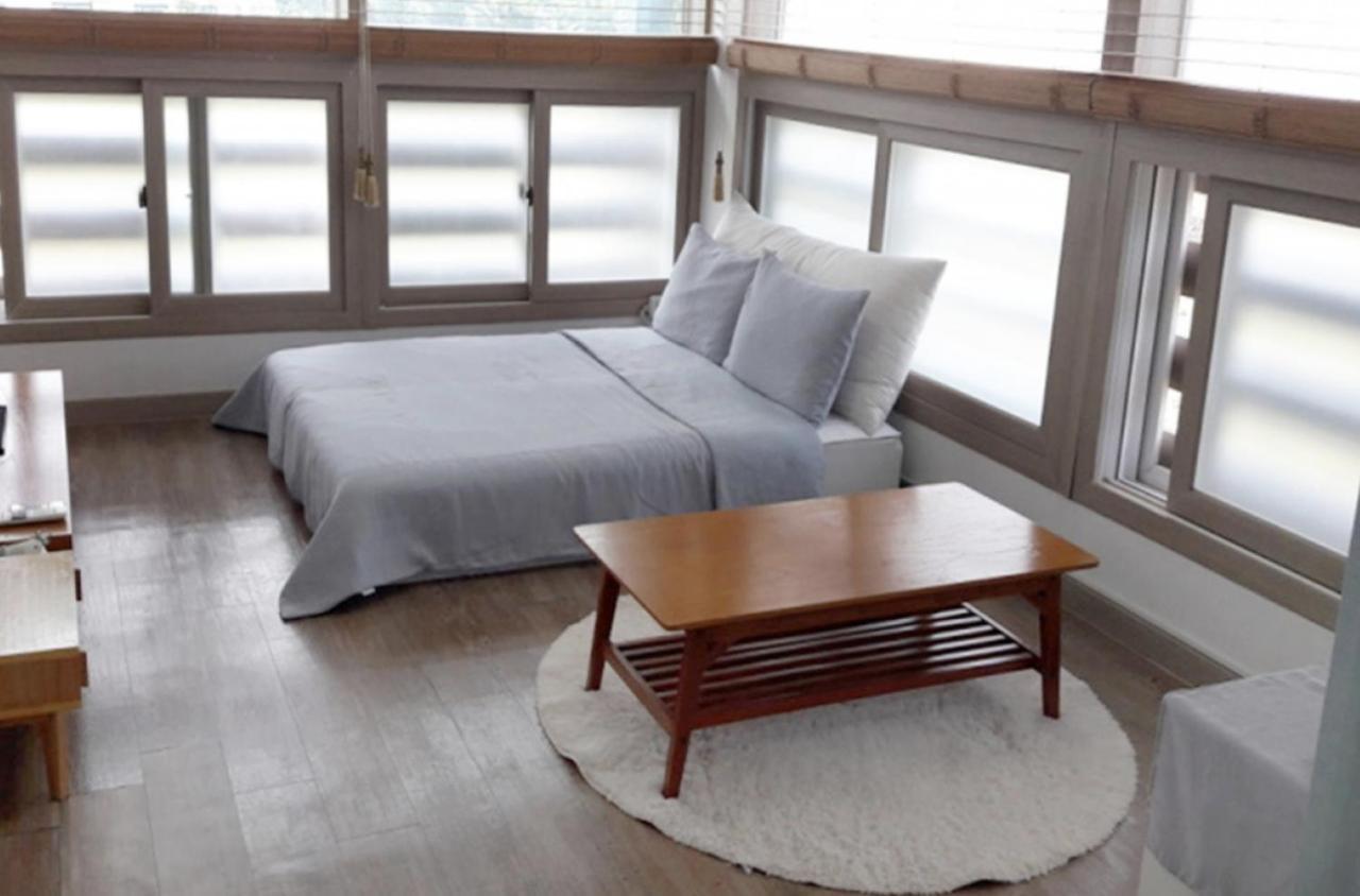 Moon Forest Guesthouse 济州市 外观 照片