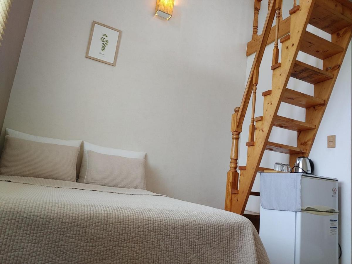 Moon Forest Guesthouse 济州市 外观 照片